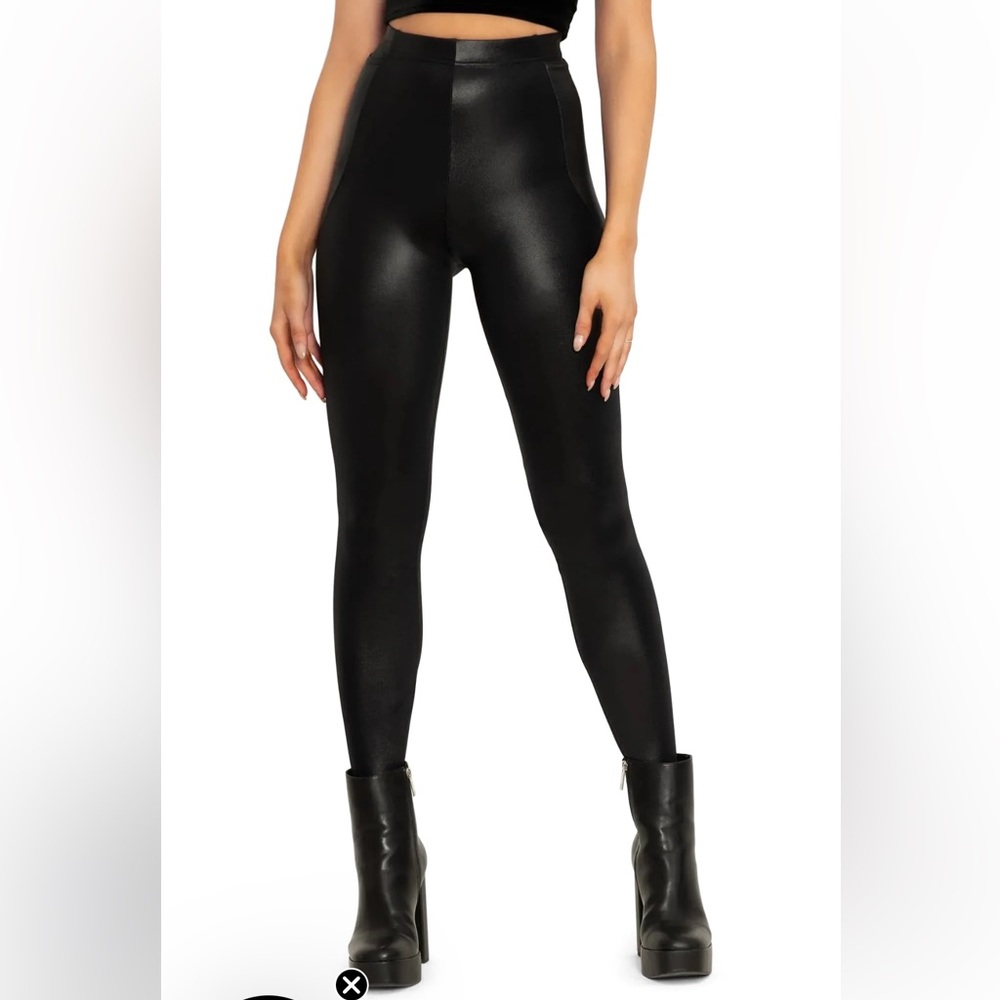 Blackmilk Wet Look High Waisted Pocket Black Leggings Small - Picture 2 of 11